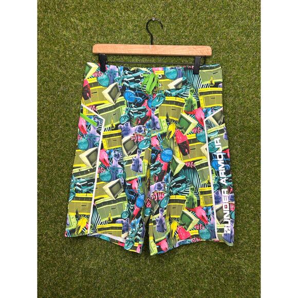 Under Armour Heat Gear Loose Fit Board Shorts Tropical Print Stretch Size 30 - Picture 3 of 9